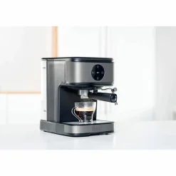 20 Bar med Mjölkskummare 850W 1,5L