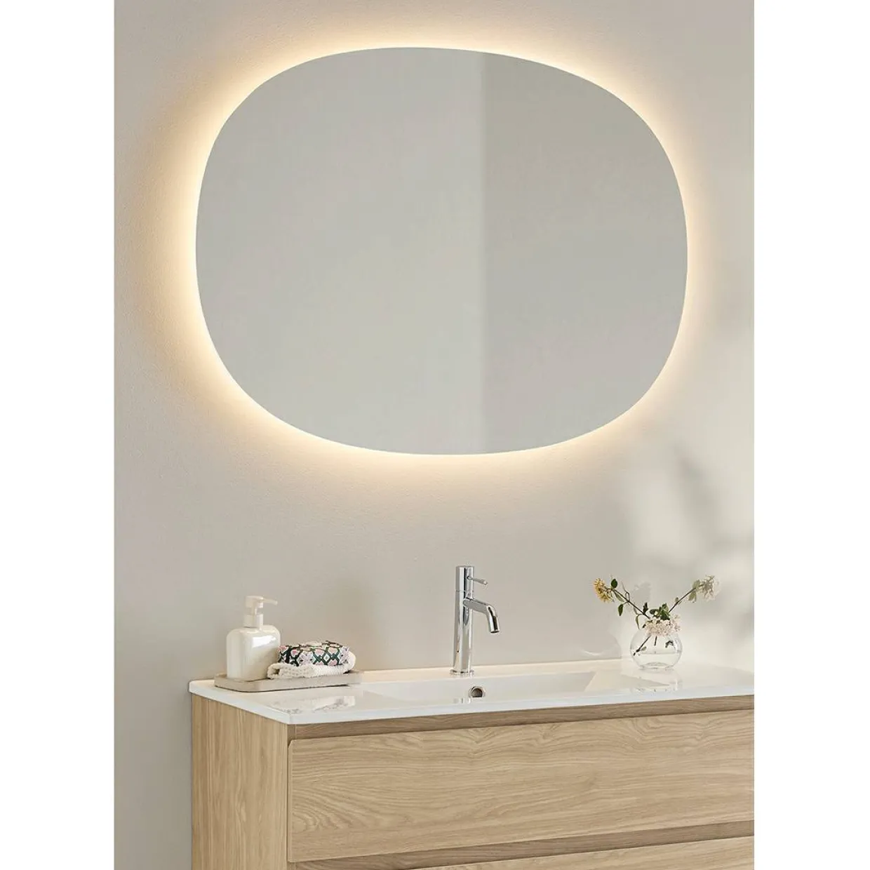 Ellipse LED 1000x750