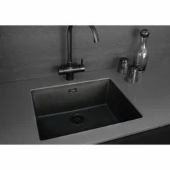 Essent CEG-E50B Komposit Svart Enkel med Korgventil