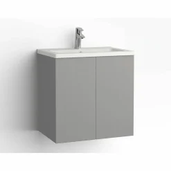 Free 600 Compact med 2 Luckor
