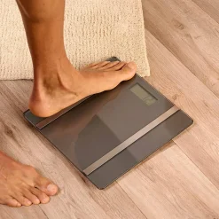 Inception Precision med Kroppsfett och Vattenmätare
