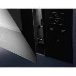 KMFD172NB800 TouchOpen med Grillfunktion