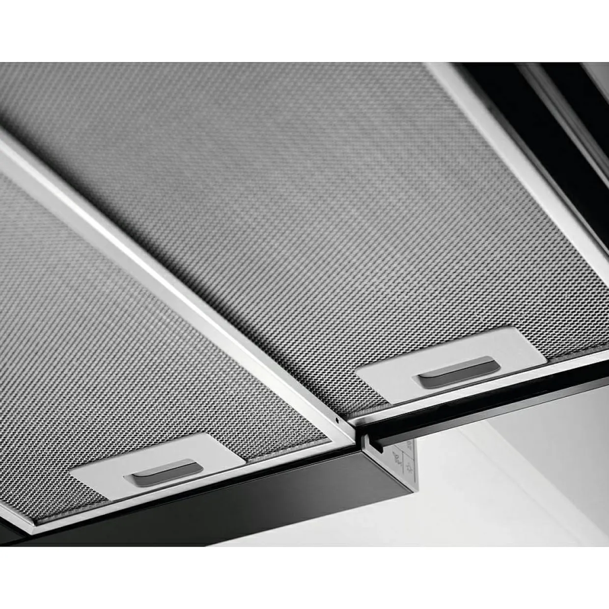 LFP326FB Svart 60 cm med LED-belysning