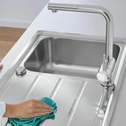 Minta 32168 Engreppsblandare Krom med Svängbar Pip & StarLight
