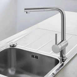 Minta 32168 Engreppsblandare Krom med Svängbar Pip & StarLight