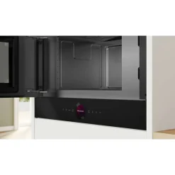 Serie 8 - HBG7221B1