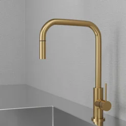 Steel Accent Square med Utdragbar Pip