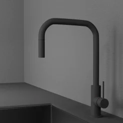 Steel Accent Square med Utdragbar Pip