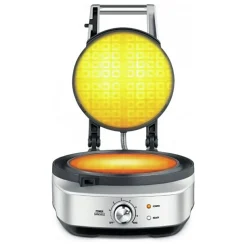 The No-Mess Waffle BWM520
