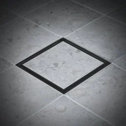 Tile in Frame 200 Svart