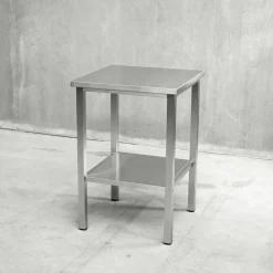 Variant Stativ med Toppskiva & Underhylla