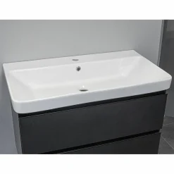 Victoria 800