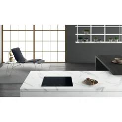 WSQ2160NE Svart Underbyggd med 4 Zoner