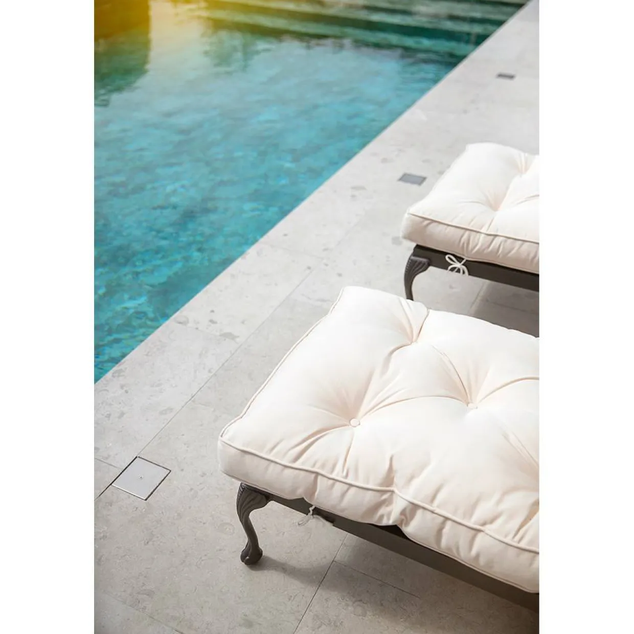 Z66 Norrvange Light Grey 60x60 cm